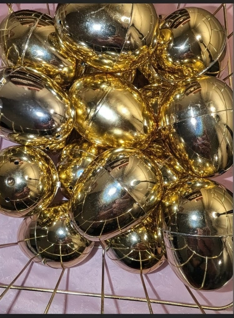 Gold Tone Mystery Jewelry Balls Beautiful Girl Boutique