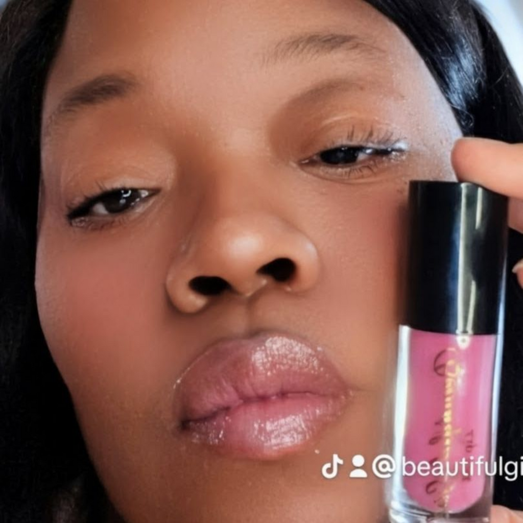 Pink Berries High Shine Lip Oil - Pink Finish With A Sweet Berry Scent Beautiful Girl Boutique