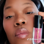 Pink Berries High Shine Lip Oil - Pink Finish With A Sweet Berry Scent Beautiful Girl Boutique