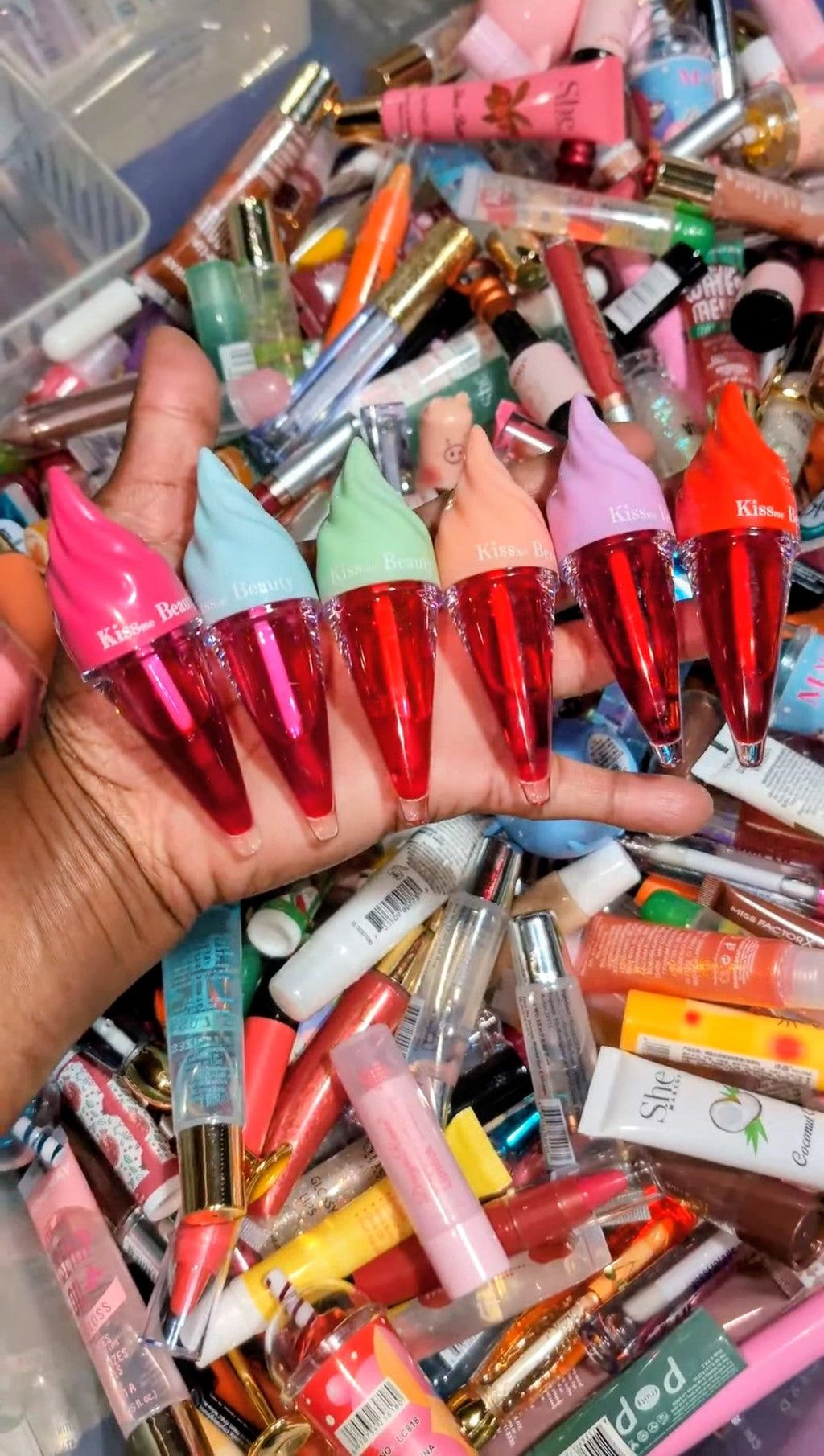 Tik Tok Live(Only) Shopping Mystery Bundles Beautiful Girl Boutique