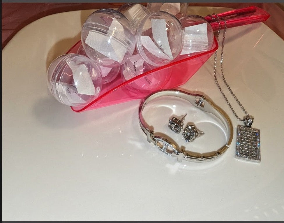 Silver Tone Mystery Jewelry Balls Beautiful Girl Boutique