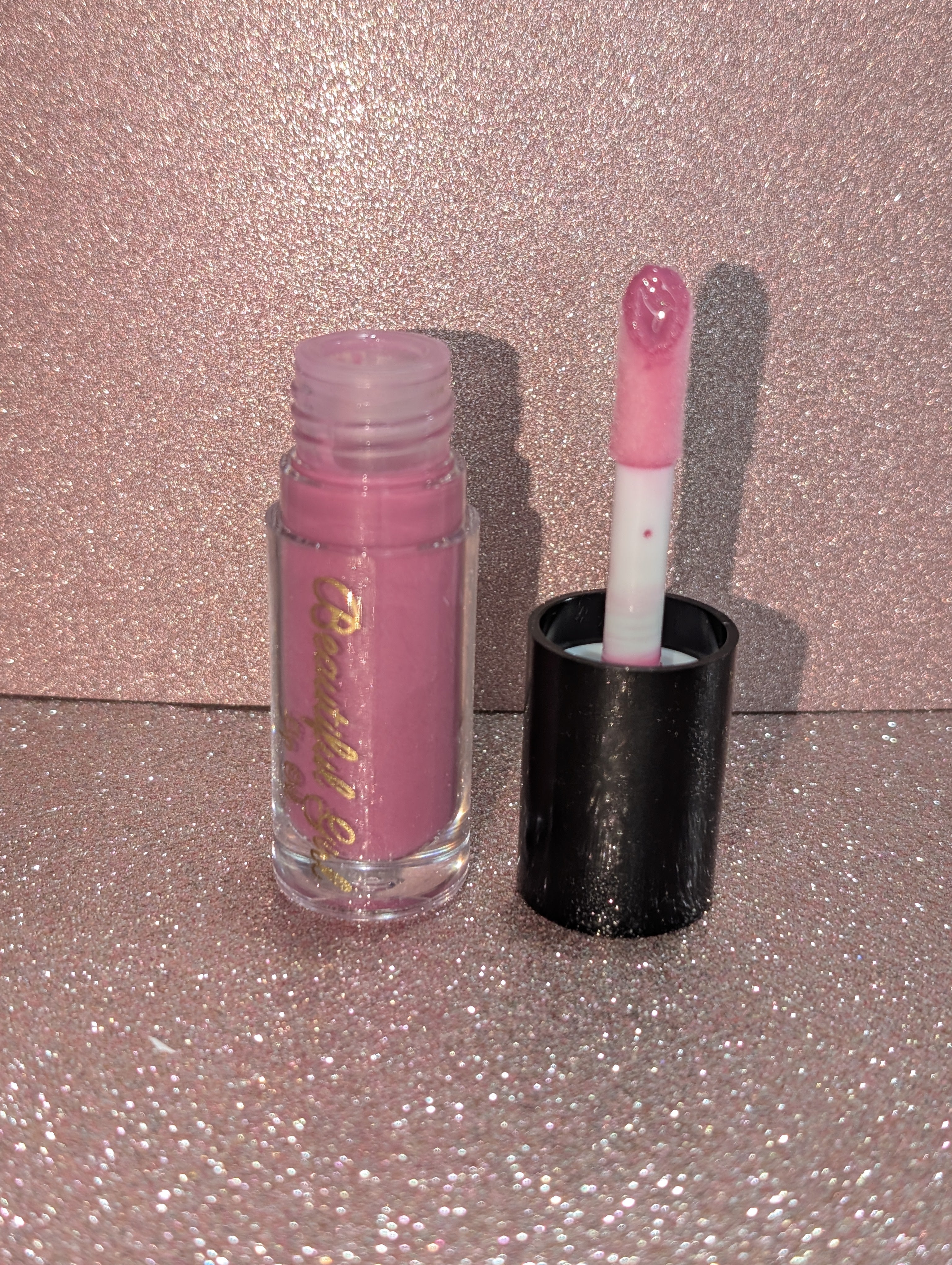 Pink Berries High Shine Lip Oil - Pink Finish With A Sweet Berry Scent Beautiful Girl Boutique