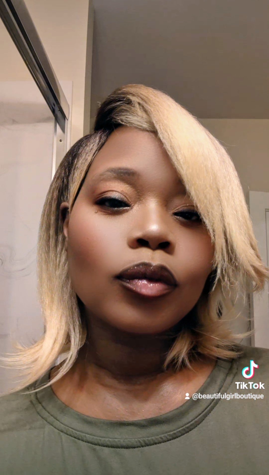 Ice Queen Glitter Lip Gloss - Frosted Vanilla scented Beautiful Girl Boutique