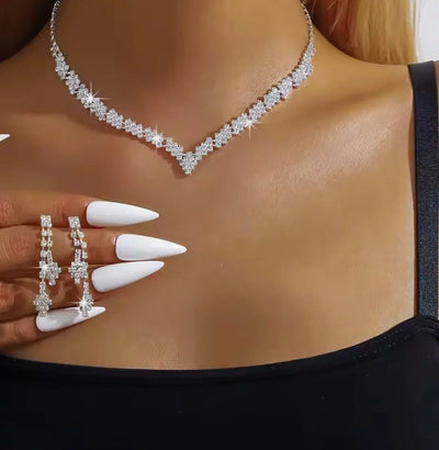Sparkling Rhinestone Jewelry Set - Necklace & Earrings Beautiful Girl Boutique
